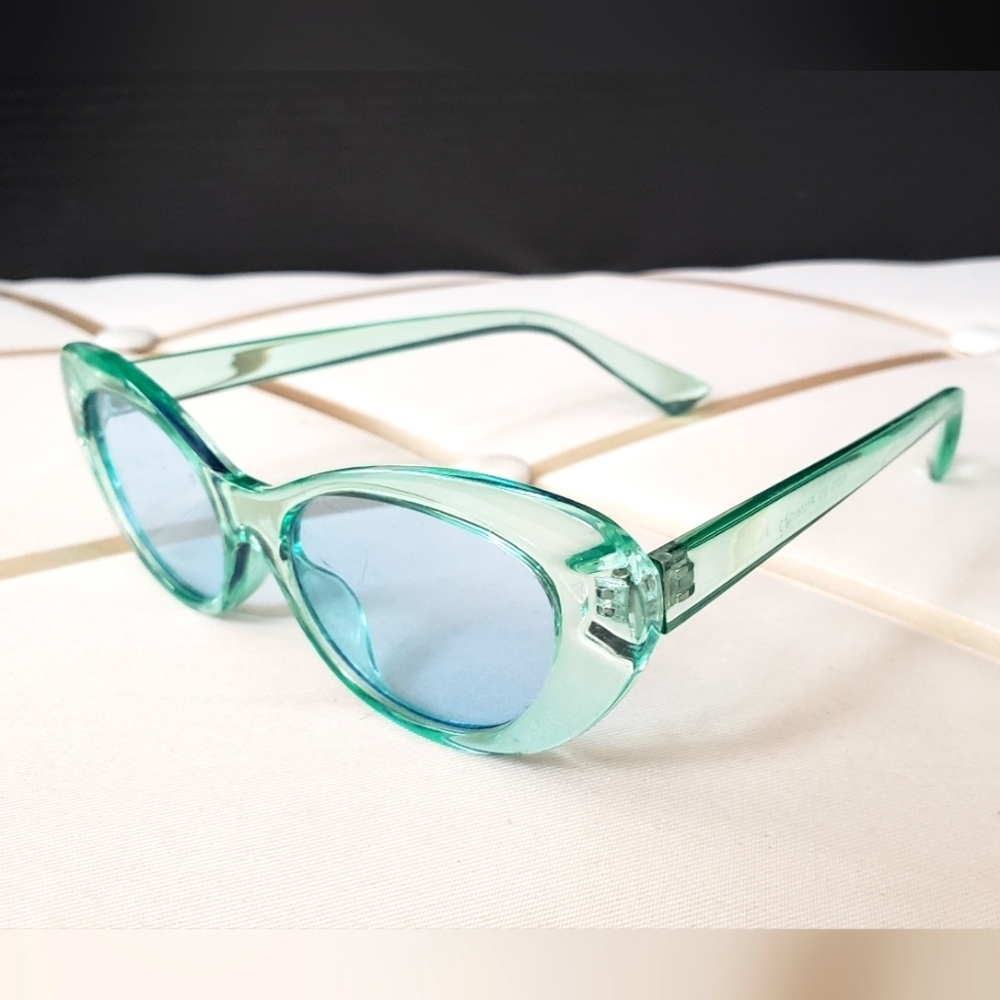 *3/$15 Cat & Jack Women's Retro Sunglasses Cat eye Blue Teal